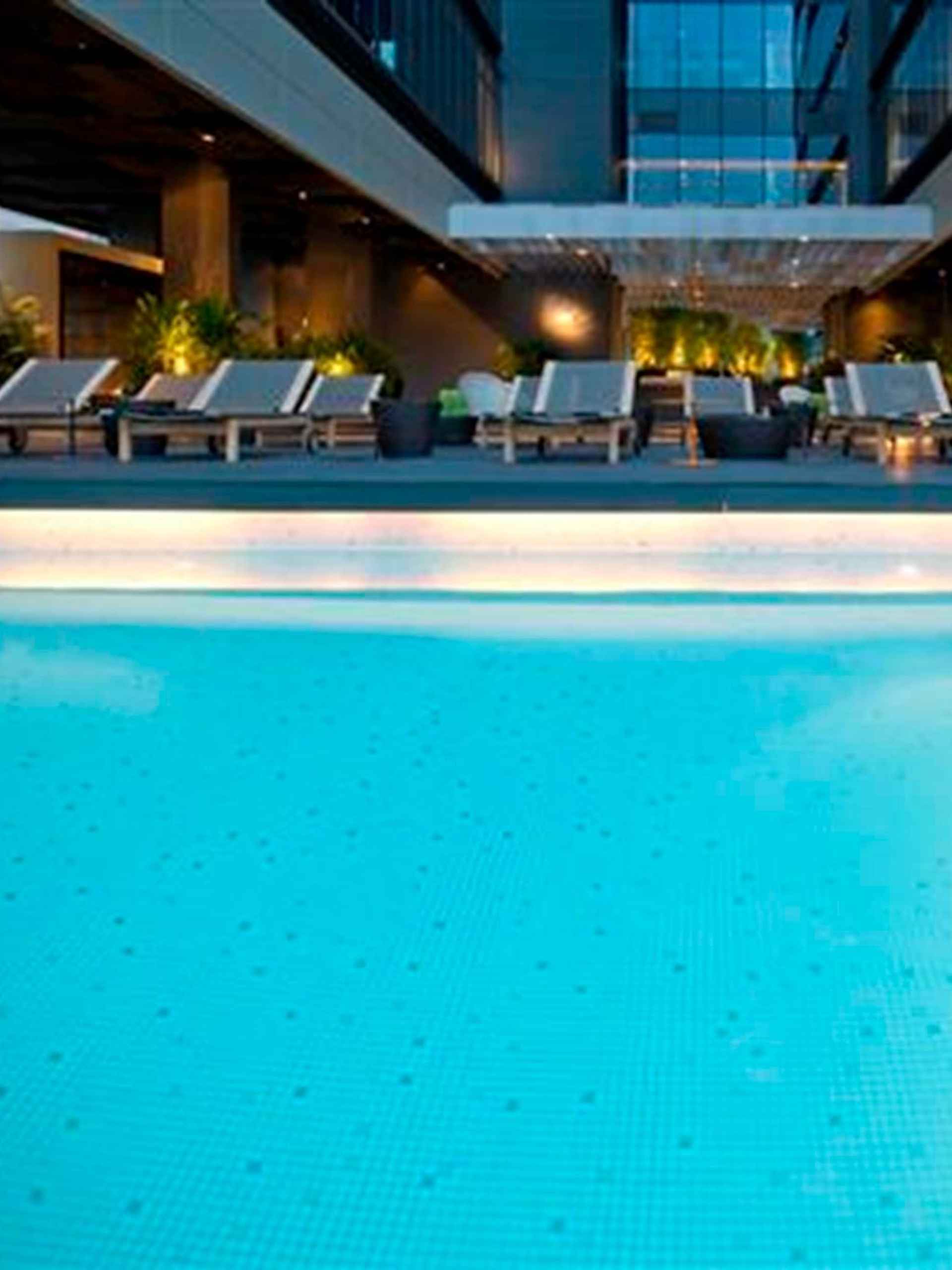 Swimming Pool Studio M Hotel