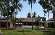 Kolam Renang 5 Luxury 3 Bedroom Villa Lipa Noi