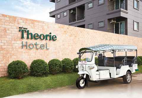 ภายนอกอาคาร Theorie Hotel Sukhumvit 107 by Tolani (SHA Extra Plus)