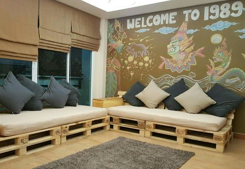 ล็อบบี้ Small Space Cafe & Hostel