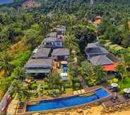 Nearby View and Attractions 4 Villa Lotus 5 Bedroom Beachfront