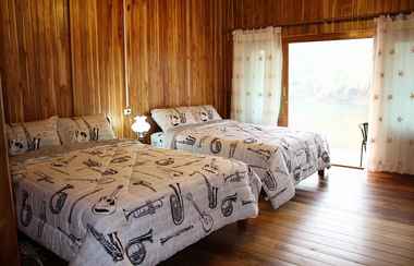 Bedroom 2 First Raft Resort