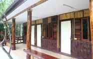 Luar Bangunan 5 Baan Kroengkrawia Homestay