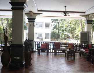 Lobby 2 Grand Boracay Resort