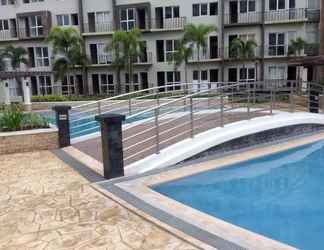 Kolam Renang 2 Budget Loft at Monteluce