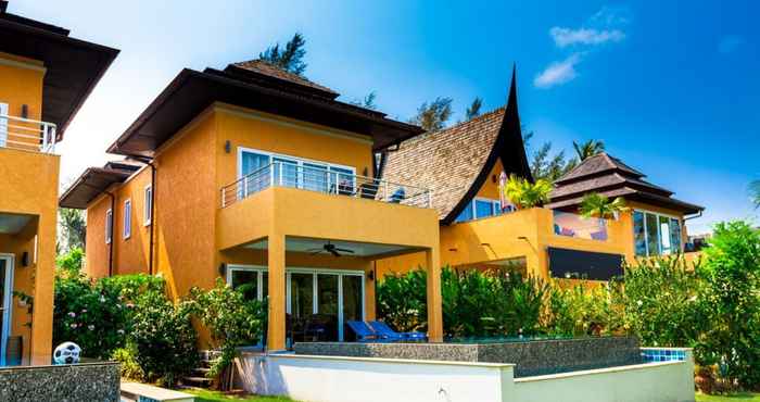 Lobby Little Sunshine Boutique Beach Resort & Spa