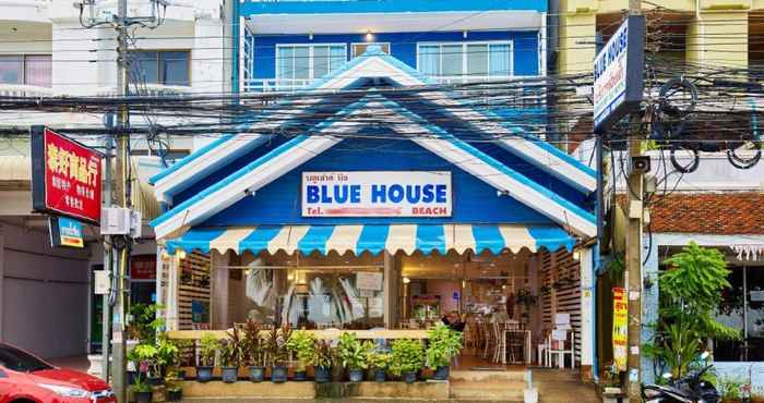 Exterior Blue House Beach