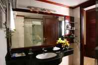 In-room Bathroom Annam Legend Hotel