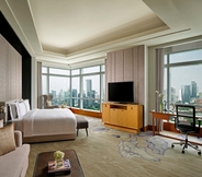 Kamar Tidur 2 The Ritz-Carlton Jakarta, Pacific Place Hotel 