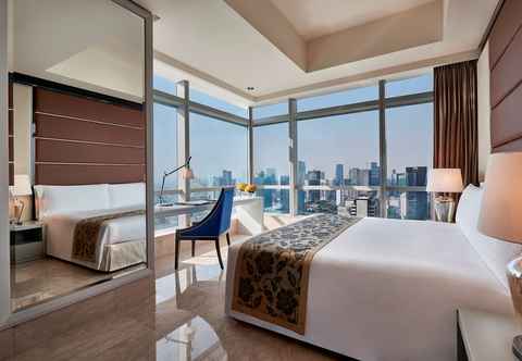 Bedroom The Ritz-Carlton Jakarta, Pacific Place Residences
