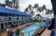 Kolam Renang 7 Bolabog Beach Resort