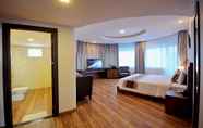 Bedroom 5 The World Hotel Nha Trang