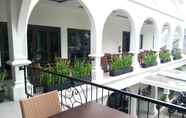 Bar, Kafe, dan Lounge 3 Casa de Wanea Hotel & Resto