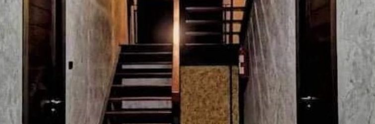 ロビー Busaba House