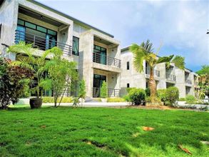 外観 4 Busaba House