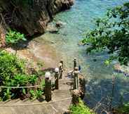 Nearby View and Attractions 7 Koh Chang Hut Hotel