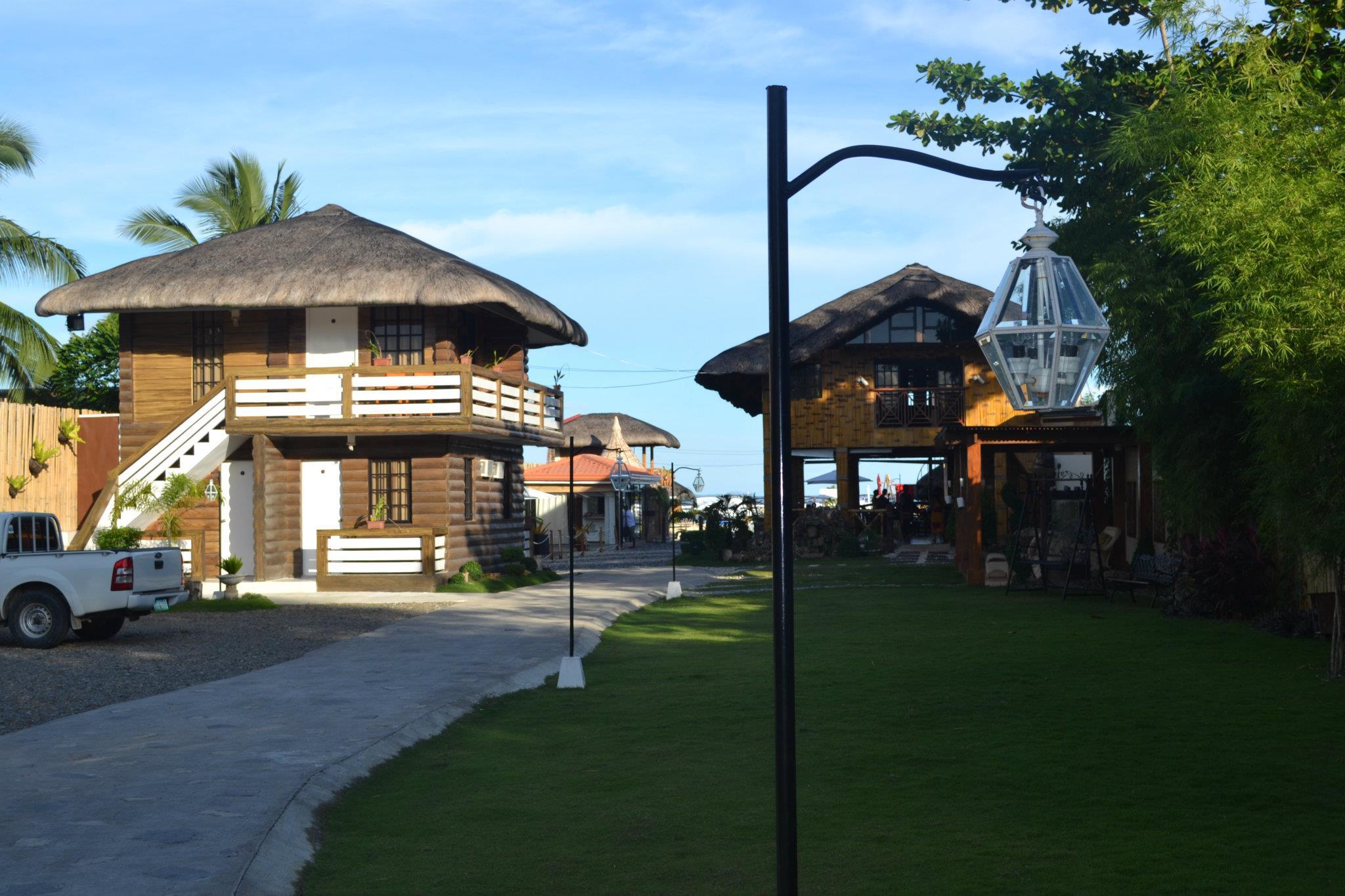 Bangunan 7AR Golden Beach Resort and Restaurant