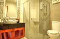 Toilet Kamar Busyarin Hotel