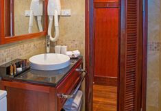 客房内浴室 7 Conifer Boutique Hotel