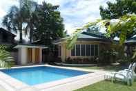 Swimming Pool La Belle Pension House