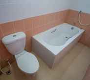 In-room Bathroom 7 Chayta Resort