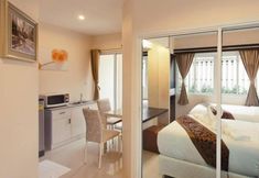 Bedroom 6 Excella Hotel
