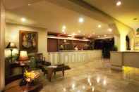 Lobi The Beverly Boutique Business Hotel