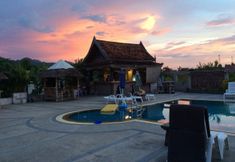 Lobby 2 Baan Sawan Resort