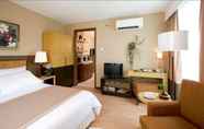 Bên ngoài 2 One Tagaytay Place Hotel Suites