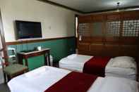 Kamar Tidur Casa Ruby Bed and Breakfast