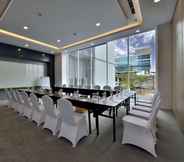 Functional Hall 5 Whiz Prime Hotel Sudirman Pekanbaru