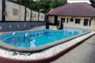 Swimming Pool OYO 93159 Resort Cinta Kasih