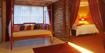 Bilik Tidur 4 Aunruen Residence & Restaurant