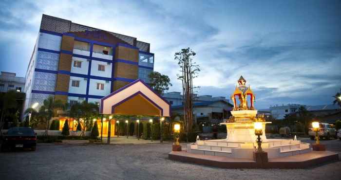 Luar Bangunan Zaza Hotel
