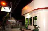 Luar Bangunan 4 S & R Bed and Breakfast