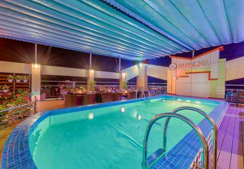 Swimming Pool Sea Pearl Cat Ba Hotel