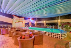 Hồ bơi 6 Sea Pearl Cat Ba Hotel