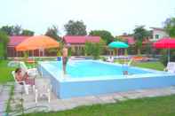 Swimming Pool Mini Golf & Resort Ubon Ratchathani
