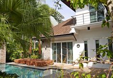 スイミングプール 2 Suriyasom Villa