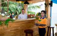 Quầy bar, cafe và phòng lounge 4 Orange Resort