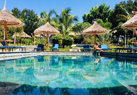 Swimming Pool EkasBreaks Resort