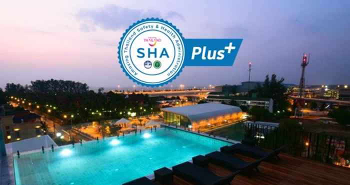 Kolam Renang The Sixteenth Naiyang Beach Hotel (SHA Plus+)