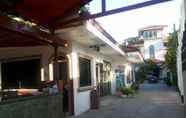 Exterior 7 RedDoorz Plus @ Gracey Dive Resort Dumaguete