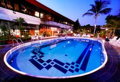 Swimming Pool 4 Peti Mas Hotel Malioboro