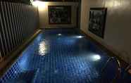 Kolam Renang 6 Phuket Airport Inn