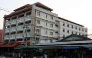 ภายนอกอาคาร 2 Riverfront Hotel Mukdahan