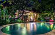 Swimming Pool 3 Esterin Villa Seminyak