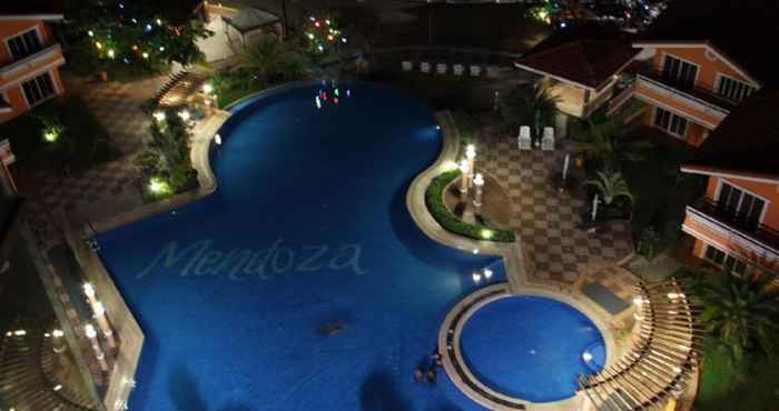 สระว่ายน้ำ Estrellas de Mendoza Playa Resort