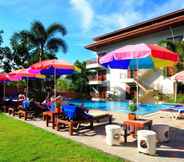 Kolam Renang 4 Alina Grande Hotel & Resort