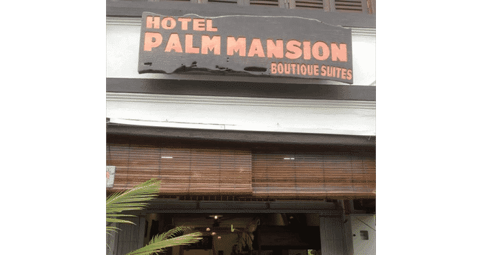 Exterior Palm Mansion Boutique Suites